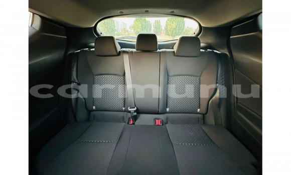Buy Used Toyota C-HR White Car in Brazzaville in Municipality of Brazzaville Buy Used Toyota C-HR White Car in Brazzaville in Municipality of Brazzaville
