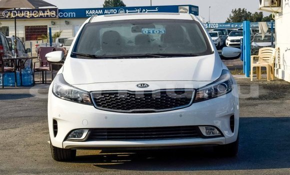 Buy Import Kia Cerato White Car in Import - Dubai in Region of Bouenza Buy Import Kia Cerato White Car in Import - Dubai in Region of Bouenza