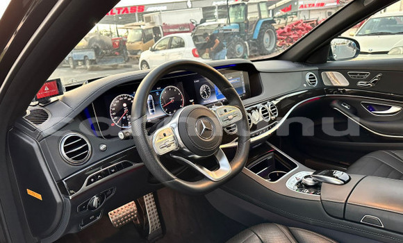 Buy Used Mercedes-Benz S–Class Black Car in Brazzaville in Municipality of Brazzaville Buy Used Mercedes-Benz S–Class Black Car in Brazzaville in Municipality of Brazzaville