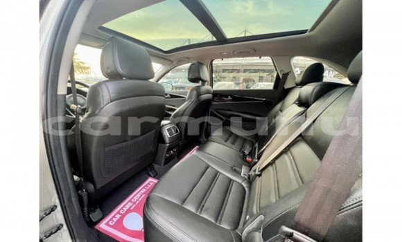 Buy Used Kia Sportage Silver Car in Djambala in uplands Buy Used Kia Sportage Silver Car in Djambala in uplands
