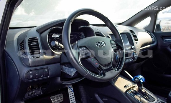 Buy Import Kia Cerato White Car in Import - Dubai in Region of Bouenza Buy Import Kia Cerato White Car in Import - Dubai in Region of Bouenza
