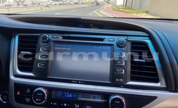 Acheter Occasion Voiture Toyota Highlander Bleu à Brazzaville, Commune de Brazzaville Acheter Occasion Voiture Toyota Highlander Bleu à Brazzaville, Commune de Brazzaville