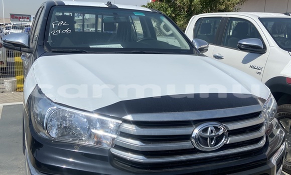 Buy New Toyota Hilux Black Car in Brazzaville in Municipality of Brazzaville Buy New Toyota Hilux Black Car in Brazzaville in Municipality of Brazzaville