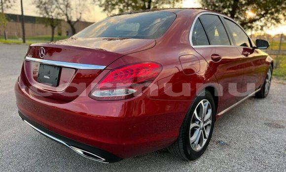 Acheter Occasion Voiture Mercedes-Benz C–Class Marron à Impfondo, Likouala Acheter Occasion Voiture Mercedes-Benz C–Class Marron à Impfondo, Likouala