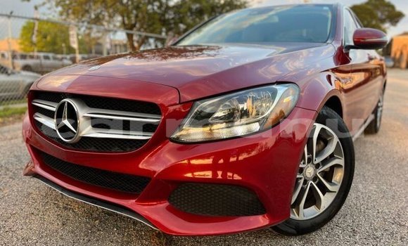 Acheter Occasion Voiture Mercedes-Benz C–Class Marron à Impfondo, Likouala Acheter Occasion Voiture Mercedes-Benz C–Class Marron à Impfondo, Likouala