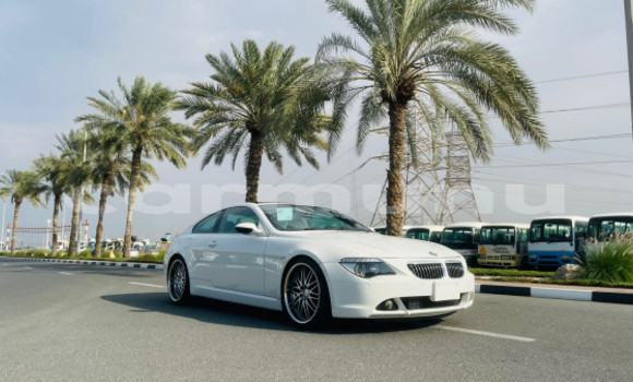 Buy Used BMW 6er White Car in Brazzaville in Municipality of Brazzaville Buy Used BMW 6er White Car in Brazzaville in Municipality of Brazzaville