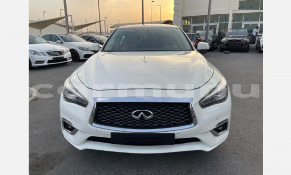 Buy Used Infiniti Q50 White Car in Brazzaville in Municipality of Brazzaville Buy Used Infiniti Q50 White Car in Brazzaville in Municipality of Brazzaville