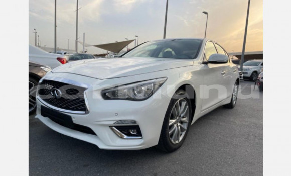 Buy Used Infiniti Q50 White Car in Brazzaville in Municipality of Brazzaville Buy Used Infiniti Q50 White Car in Brazzaville in Municipality of Brazzaville