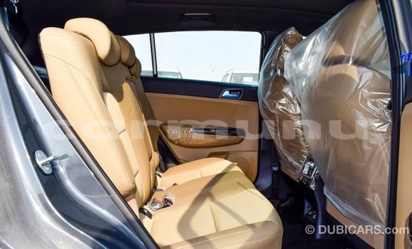 Acheter Import Voiture Kia Sportage Autre à Import - Dubai, Région de la Bouenza Acheter Import Voiture Kia Sportage Autre à Import - Dubai, Région de la Bouenza