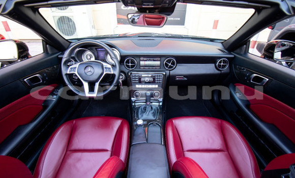 Buy Used Mercedes-Benz SLK–Class Black Car in Brazzaville in Municipality of Brazzaville Buy Used Mercedes-Benz SLK–Class Black Car in Brazzaville in Municipality of Brazzaville