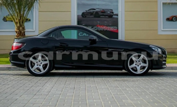 Buy Used Mercedes-Benz SLK–Class Black Car in Brazzaville in Municipality of Brazzaville Buy Used Mercedes-Benz SLK–Class Black Car in Brazzaville in Municipality of Brazzaville