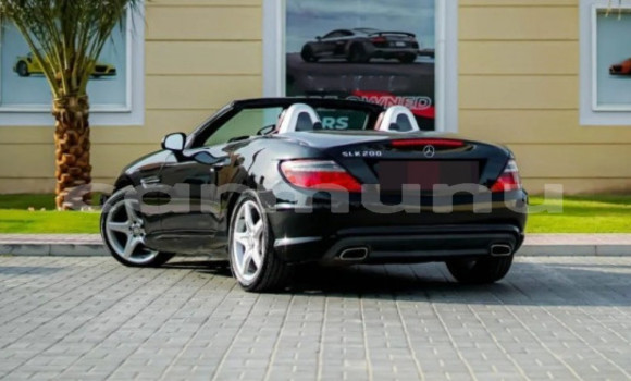 Buy Used Mercedes-Benz SLK–Class Black Car in Brazzaville in Municipality of Brazzaville Buy Used Mercedes-Benz SLK–Class Black Car in Brazzaville in Municipality of Brazzaville