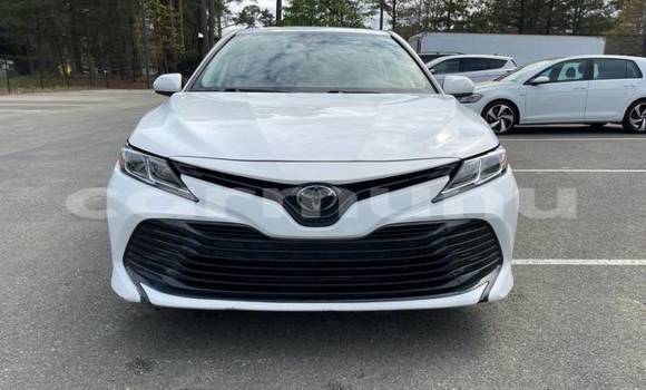 Buy Used Toyota Camry White Car in Brazzaville in Municipality of Brazzaville Buy Used Toyota Camry White Car in Brazzaville in Municipality of Brazzaville