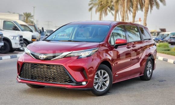 Acheter Occasion Voiture Toyota Sienna Rouge à Brazzaville, Commune de Brazzaville