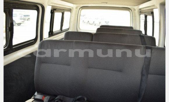 Buy Used Toyota Hiace White Car in Brazzaville in Municipality of Brazzaville Buy Used Toyota Hiace White Car in Brazzaville in Municipality of Brazzaville