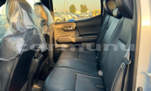 Buy Used Toyota Tacoma Other Car in Import - Dubai in Region of Bouenza Buy Used Toyota Tacoma Other Car in Import - Dubai in Region of Bouenza