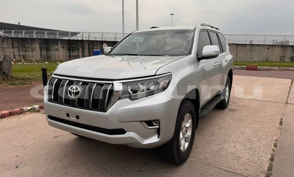 Acheter Neuf Voiture Toyota Land Cruiser Prado Gris à Brazzaville, Commune de Brazzaville Acheter Neuf Voiture Toyota Land Cruiser Prado Gris à Brazzaville, Commune de Brazzaville