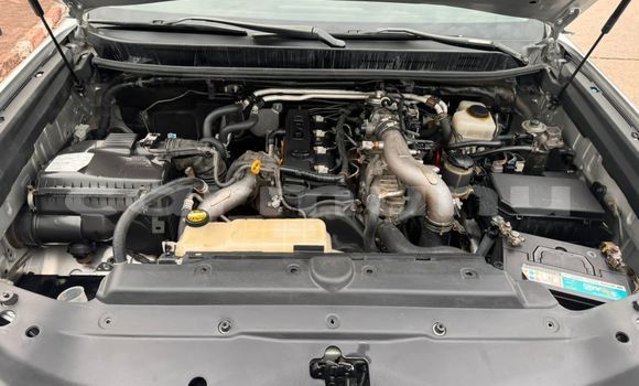 Acheter Neuf Voiture Toyota Land Cruiser Prado Gris à Brazzaville, Commune de Brazzaville Acheter Neuf Voiture Toyota Land Cruiser Prado Gris à Brazzaville, Commune de Brazzaville