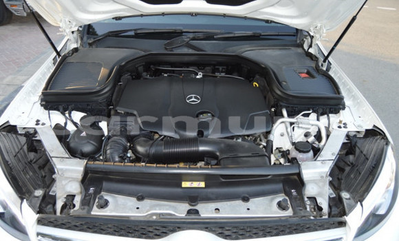 Acheter Occasion Voiture Mercedes-Benz GLC Blanc à Import - Dubai, Région de la Bouenza Acheter Occasion Voiture Mercedes-Benz GLC Blanc à Import - Dubai, Région de la Bouenza
