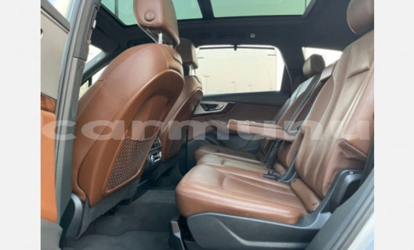 Acheter Import Voiture Audi Q7 Gris à Import - Dubai, Région de la Bouenza Acheter Import Voiture Audi Q7 Gris à Import - Dubai, Région de la Bouenza