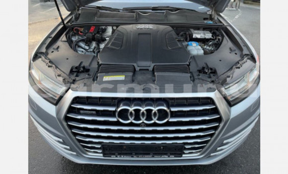 Acheter Import Voiture Audi Q7 Gris à Import - Dubai, Région de la Bouenza Acheter Import Voiture Audi Q7 Gris à Import - Dubai, Région de la Bouenza