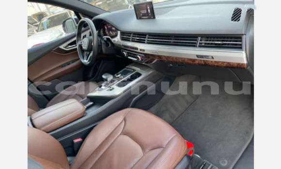 Acheter Import Voiture Audi Q7 Gris à Import - Dubai, Région de la Bouenza Acheter Import Voiture Audi Q7 Gris à Import - Dubai, Région de la Bouenza