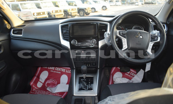 Acheter Occasion Voiture Mitsubishi L200 Blanc à Brazzaville, Commune de Brazzaville Acheter Occasion Voiture Mitsubishi L200 Blanc à Brazzaville, Commune de Brazzaville