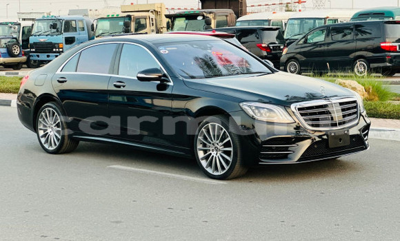 Buy Used Mercedes-Benz S–Class Black Car in Brazzaville in Municipality of Brazzaville Buy Used Mercedes-Benz S–Class Black Car in Brazzaville in Municipality of Brazzaville