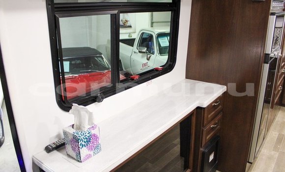 Buy Used Mercedes-Benz R–Class White Car in Brazzaville in Municipality of Brazzaville Buy Used Mercedes-Benz R–Class White Car in Brazzaville in Municipality of Brazzaville