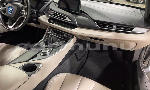 Buy Used BMW i8 White Car in Brazzaville in Municipality of Brazzaville Buy Used BMW i8 White Car in Brazzaville in Municipality of Brazzaville