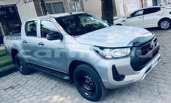 Acheter Neuf Voiture Toyota Hiluxe VIGO Blanc à Brazzaville, Commune de Brazzaville Acheter Neuf Voiture Toyota Hiluxe VIGO Blanc à Brazzaville, Commune de Brazzaville
