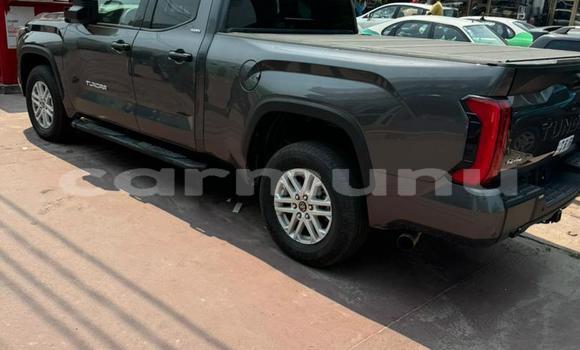 Acheter Occasion Voiture Toyota Tundra Gris à Brazzaville, Commune de Brazzaville Acheter Occasion Voiture Toyota Tundra Gris à Brazzaville, Commune de Brazzaville