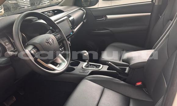 Acheter Neuf Voiture Toyota Hiluxe Revo Blanc à Brazzaville, Commune de Brazzaville Acheter Neuf Voiture Toyota Hiluxe Revo Blanc à Brazzaville, Commune de Brazzaville