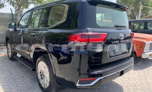 Buy Used Toyota Land Cruiser Black Car in Brazzaville in Municipality of Brazzaville Buy Used Toyota Land Cruiser Black Car in Brazzaville in Municipality of Brazzaville