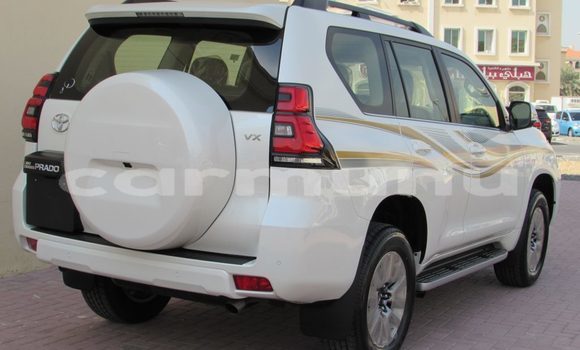 Buy Used Toyota Prado White Car in Brazzaville in Municipality of Brazzaville Buy Used Toyota Prado White Car in Brazzaville in Municipality of Brazzaville