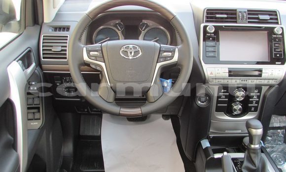 Buy Used Toyota Prado White Car in Brazzaville in Municipality of Brazzaville Buy Used Toyota Prado White Car in Brazzaville in Municipality of Brazzaville