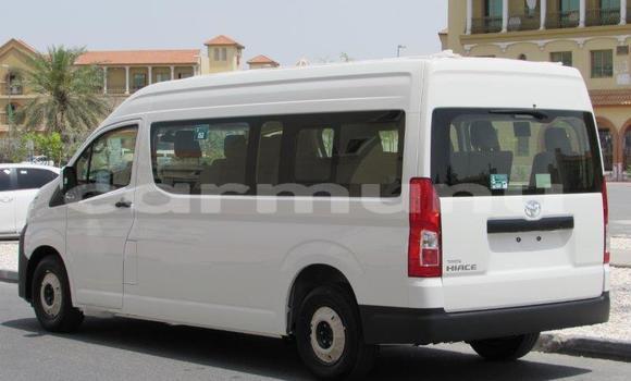 Acheter Occasion Voiture Toyota Hiace Blanc à Brazzaville, Commune de Brazzaville Acheter Occasion Voiture Toyota Hiace Blanc à Brazzaville, Commune de Brazzaville