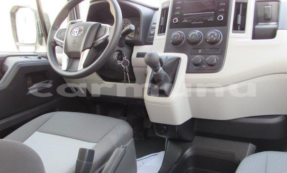 Acheter Occasion Voiture Toyota Hiace Blanc à Brazzaville, Commune de Brazzaville Acheter Occasion Voiture Toyota Hiace Blanc à Brazzaville, Commune de Brazzaville