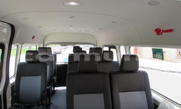 Acheter Occasion Voiture Toyota Hiace Blanc à Brazzaville, Commune de Brazzaville Acheter Occasion Voiture Toyota Hiace Blanc à Brazzaville, Commune de Brazzaville