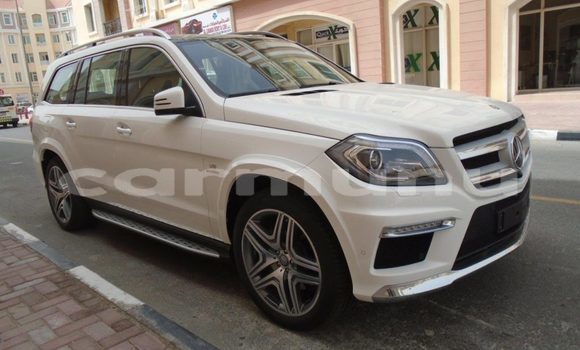 Buy Used Mercedes-Benz GL-klasse AMG White Car in Brazzaville in Municipality of Brazzaville Buy Used Mercedes-Benz GL-klasse AMG White Car in Brazzaville in Municipality of Brazzaville