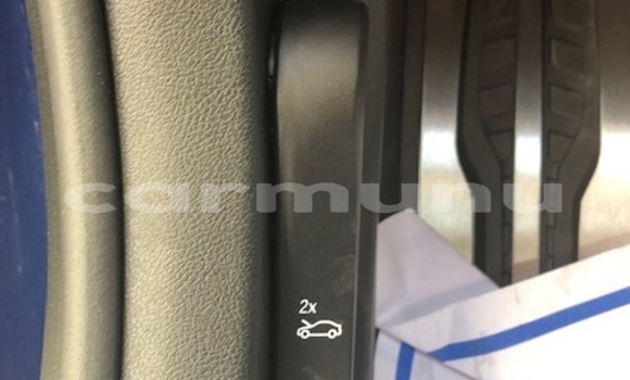 Buy Used BMW New Class Blue Car in Brazzaville in Municipality of Brazzaville Buy Used BMW New Class Blue Car in Brazzaville in Municipality of Brazzaville