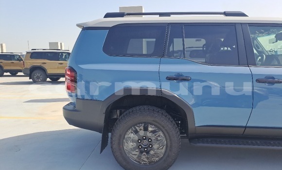 Acheter Neuf Voiture Toyota Land Cruiser Prado Bleu à Brazzaville, Commune de Brazzaville Acheter Neuf Voiture Toyota Land Cruiser Prado Bleu à Brazzaville, Commune de Brazzaville