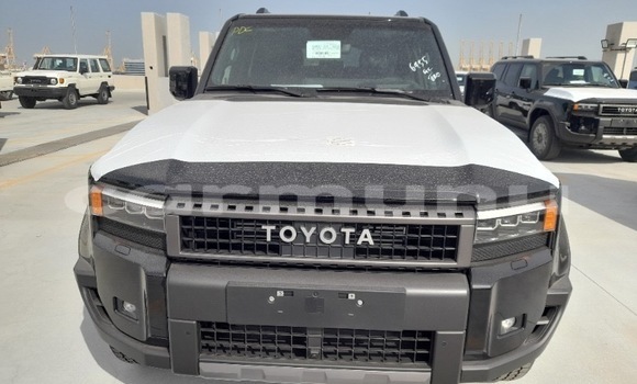 Buy New Toyota Prado Black Car in Black Point in Kouilou region Buy New Toyota Prado Black Car in Black Point in Kouilou region