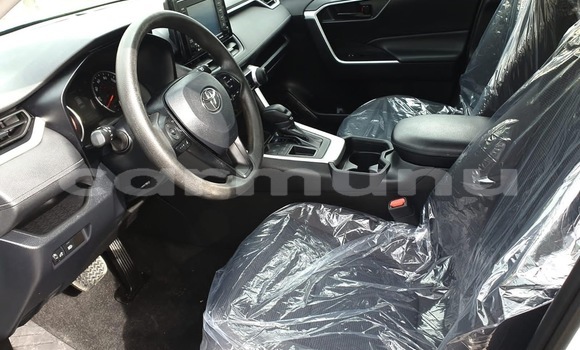 Acheter Occasion Voiture Toyota RAV4 Noir à Brazzaville, Commune de Brazzaville Acheter Occasion Voiture Toyota RAV4 Noir à Brazzaville, Commune de Brazzaville