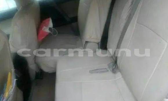 Acheter Occasion Voiture Toyota Prado Blanc à Brazzaville, Commune de Brazzaville Acheter Occasion Voiture Toyota Prado Blanc à Brazzaville, Commune de Brazzaville