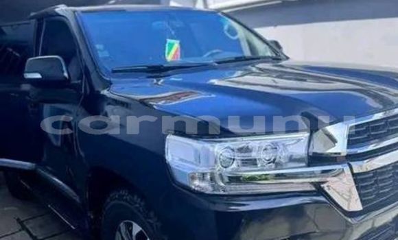 Acheter Occasion Voiture Toyota Land Cruiser Noir à Brazzaville, Commune de Brazzaville Acheter Occasion Voiture Toyota Land Cruiser Noir à Brazzaville, Commune de Brazzaville