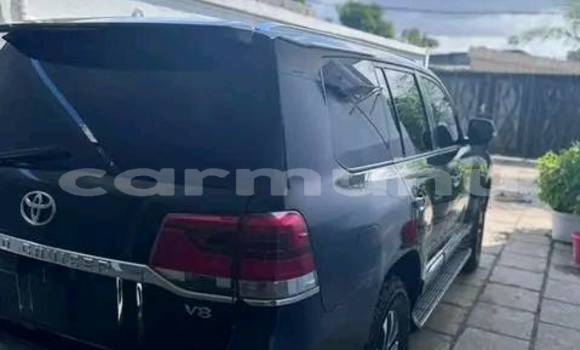 Acheter Occasion Voiture Toyota Land Cruiser Noir à Brazzaville, Commune de Brazzaville Acheter Occasion Voiture Toyota Land Cruiser Noir à Brazzaville, Commune de Brazzaville