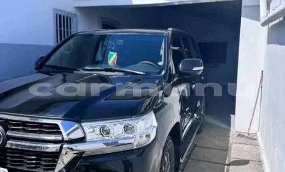 Acheter Occasion Voiture Toyota Land Cruiser Noir à Brazzaville, Commune de Brazzaville Acheter Occasion Voiture Toyota Land Cruiser Noir à Brazzaville, Commune de Brazzaville