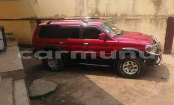 Acheter Occasion Voiture Mitsubishi Pajero Rouge à Brazzaville, Commune de Brazzaville Acheter Occasion Voiture Mitsubishi Pajero Rouge à Brazzaville, Commune de Brazzaville