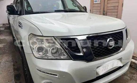 Acheter Occasion Voiture Nissan Patrol Blanc à Brazzaville, Commune de Brazzaville Acheter Occasion Voiture Nissan Patrol Blanc à Brazzaville, Commune de Brazzaville